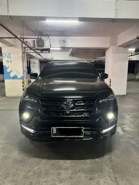 Fortuner 2.8 GR SPORT 4x2 Banyak Bonus Pemakai