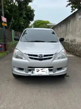 Daihatsu Xenia 2011 Bensin