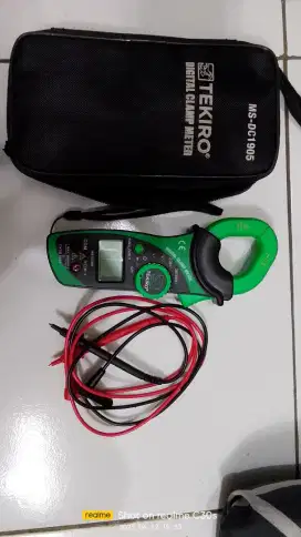 Tekiro Digital Clamp Meter