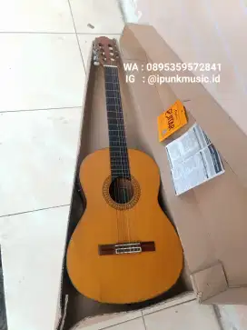 Yamaha C370 Original Gitar Klasik Upgrade Elektrik Seri di atas C315