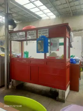 Jual cepat gerobak mie ayam/bakso + meja & bangku