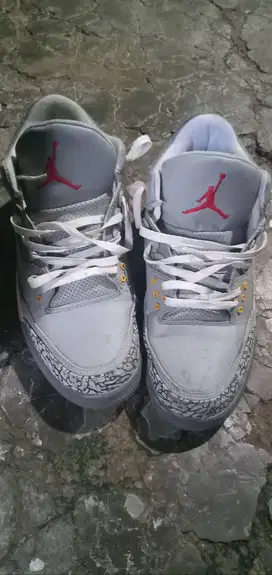 Sepatu nike air jordan 3 cool grey