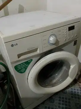 Di cari dan di belli barang bekas seperti mesin cuci