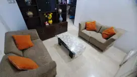 Jual 1 set Sofa + Meja