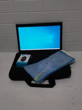 Lenovo Thinkpad T420
Intel Core i5 Gen 2 
Ram 10 GB / 250 GB