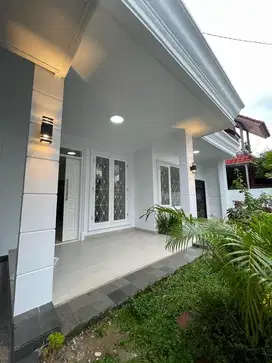 RUMAH DISEWAKAN PEJATEN BARAT PS MINGGU DI KOMPLEK BANK NIAGA