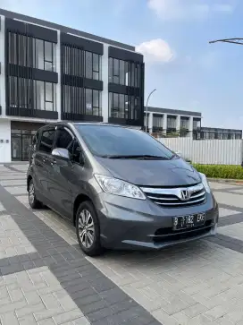HONDA FREED PSD 2012