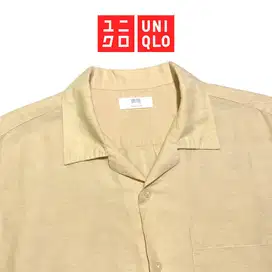 Uniqlo (Preloved) Kemeja Open Collar Linen Lengan Pendek