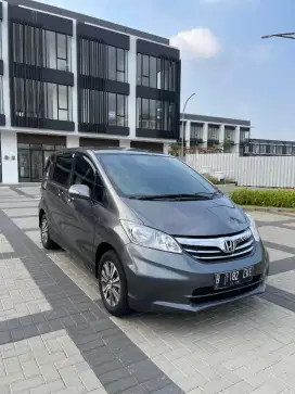 HONDA FREED PSD 2012.