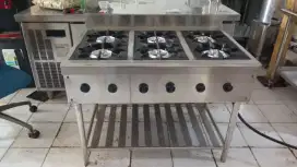 Kompor stove 6 tungku low pressure ukuran 104x70x80

Harga : 7 jt