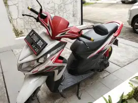 Dijual Vario CBS Tecno Putih Merah