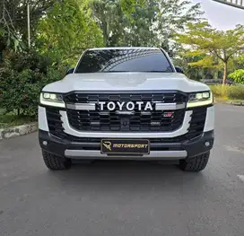 (KM:5rb) Toyota Landcruiser VXR300 GR LC 2022 low km