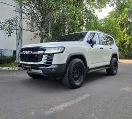 (KM:5rb) Toyota Landcruiser VXR300 GR LC 2022 low km