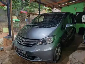 Honda Freed PSD 2011 A/T