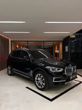BMW X5 XDrive40i 7-Seater AT 2022 Km6rb Hitam On Black B1983JCW