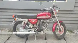 CB 100 tahun 1976