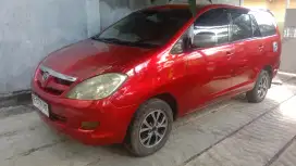 Toyota Inova G  2004 be,kodia