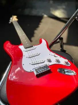 Squier MM Hardtail Stratocaster free kabel jack besoeco