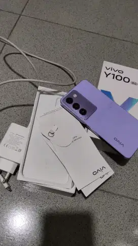 Di Jual hp vivo Y100 5G ( 256/8+8GB)