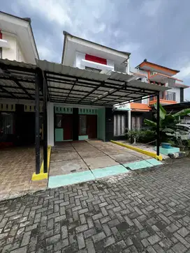 Disewakan rumah 2lt dalam Cluster di Jl Patriot , Kranji, Bekasi Barat