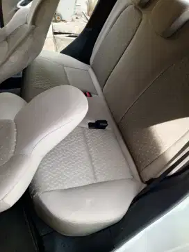 Jasa cuci kasur springbed sofa karpet jok mobil dll