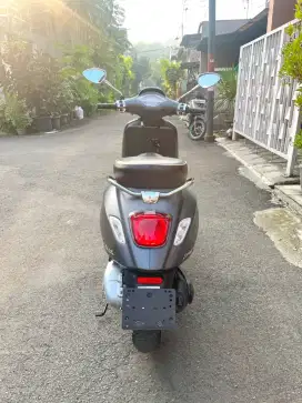 Vespa Sprint IGET ABS 150 2020 LIKE NEW