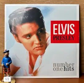 Elvis number one hits