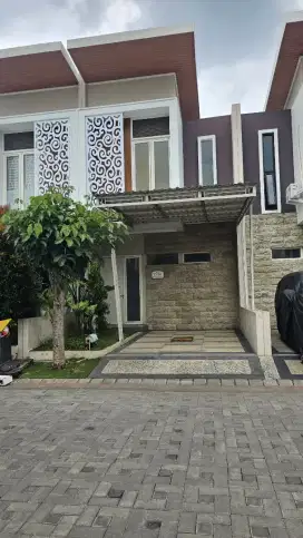 Rumah Dijual Grand Shanaya
