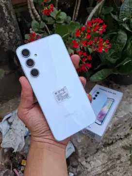 Samsung a35 5g ram 8/256 gb fullset ori sein