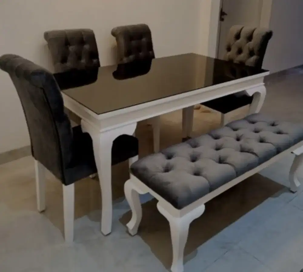 Servis kursi makan ganti cover sofa