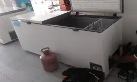 Jasa servis freezer box kulkas dan servis AC