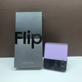 LIKE NEW NO MINUS!! Samsuing Galaxy Z FLIP 4 5G 8/256GB RESMI SEIN