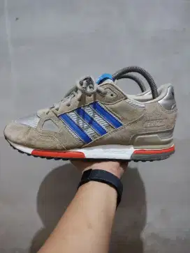 Sepatu Adidas zx 750