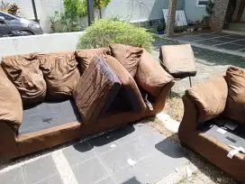 Jasa cuci kasur springbed sofa karpet jok mobil dll