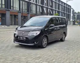 NISSAN SERENA 2.0 X AT 2017, HITAM