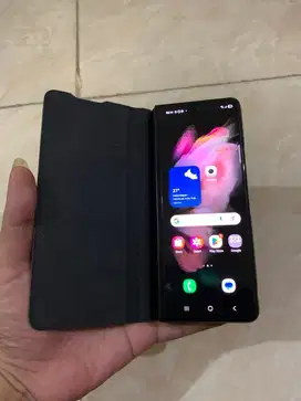 Samsung z fold 3 12/256gb
