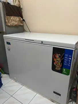 JUAL FREEZER RSA MURAH