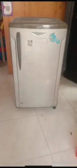 Kulkas Freezer full