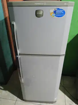 Kulkas LG 2 pintu normal