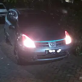Nissan Grand livina 2010 Bensin Otomatis