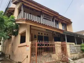 Dijual Rumah 2 lantai di acropolis cibinong
