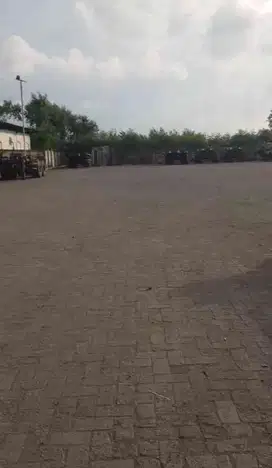 Tanah Parkir Kontainer Tambak Osowilangun