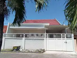 rumah Simolangit Surabaya Pusat