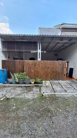 Rumah Siap Huni Dalam Cluster Dijual Di Area Graha Bintaro