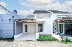 Rumah SHM 5 Menit ke RSU Brawijaya Sawangan 1 Lt Bebas Banjir J-25948