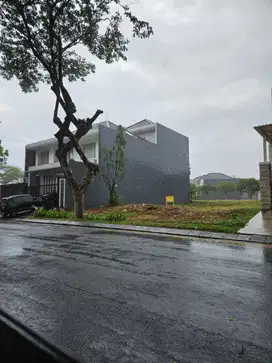 Dijual Tanah CITRALAND 375m2 Main Row 25m dekat Univ Ciputra & Hokky