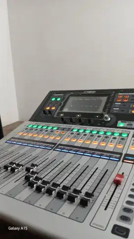 Mixer yamaha Tf