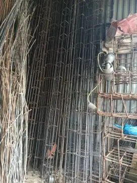 Cari Besi Bekas Kuat & Murah?