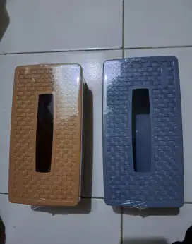 Kotak tisue plastik lion star persegi panjang coklat + biru.
