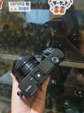 Sony a6000 lensa 16-50mm